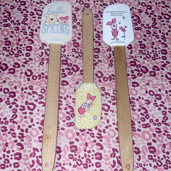 Kitchen Winnie The Pooh And Piglet Kitchen Cooking Utensils Poshmark